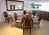 Elegant dining for 6.