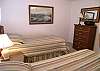 Guest Bedroom with Twin beds