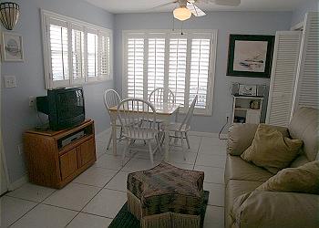Central Gulf Coast Condominium rental - Interior Photo