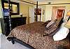 Regal Master Bedroom with King size bed &amp; flatscreen TV