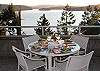Wonderful spot to dine and watch the boats below.