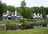 Comfortable townhome- whirlpool tub, fireplace, full kitchen, internet