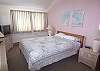 Bedroom-Thumbnail