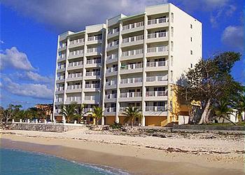 Las Brisas Condominio 101 - Three Bedroom