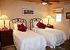 The Magenta Room downstairs can be made up as 2-extralong twins or a king sized bed for flexible sleeping arrangements.
