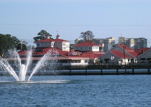 Barefoot Landing shopping, restaurants and entertainment just 1 mile away