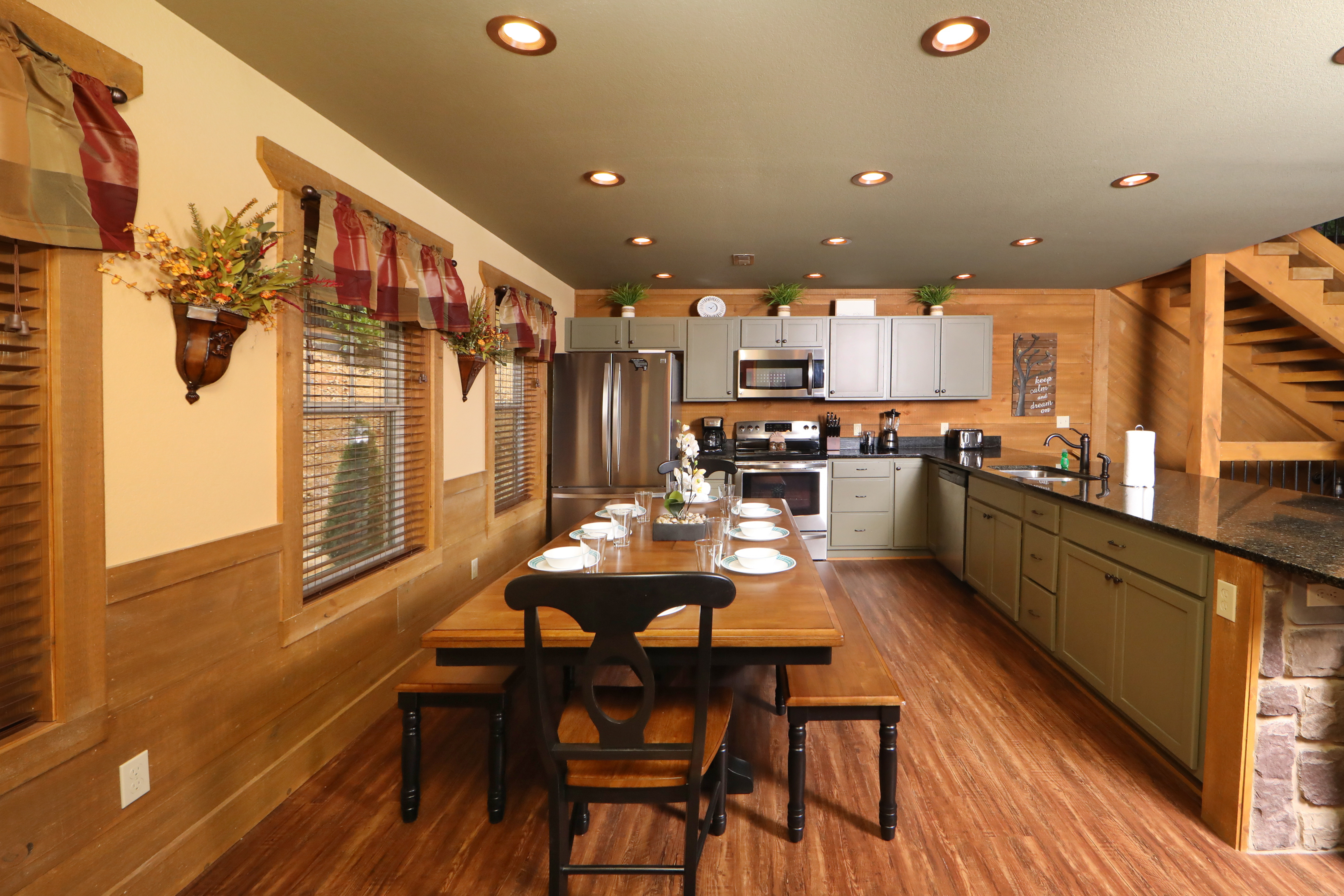 Head Over Hills | Photo 9