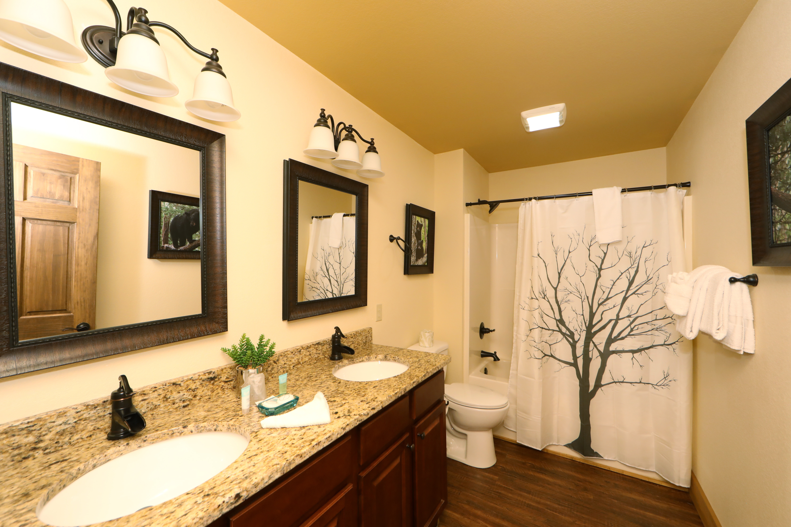 Head Over Hills | Photo 35