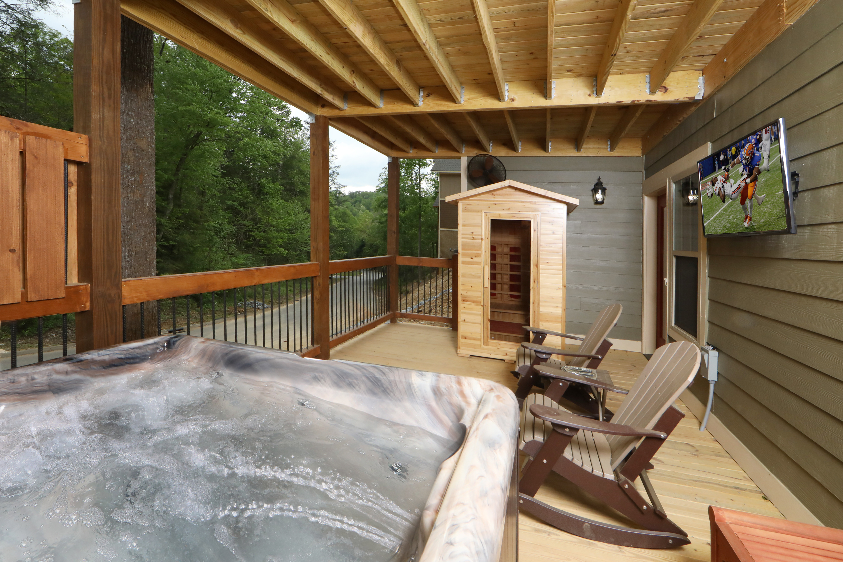 Head Over Hills | Photo 6