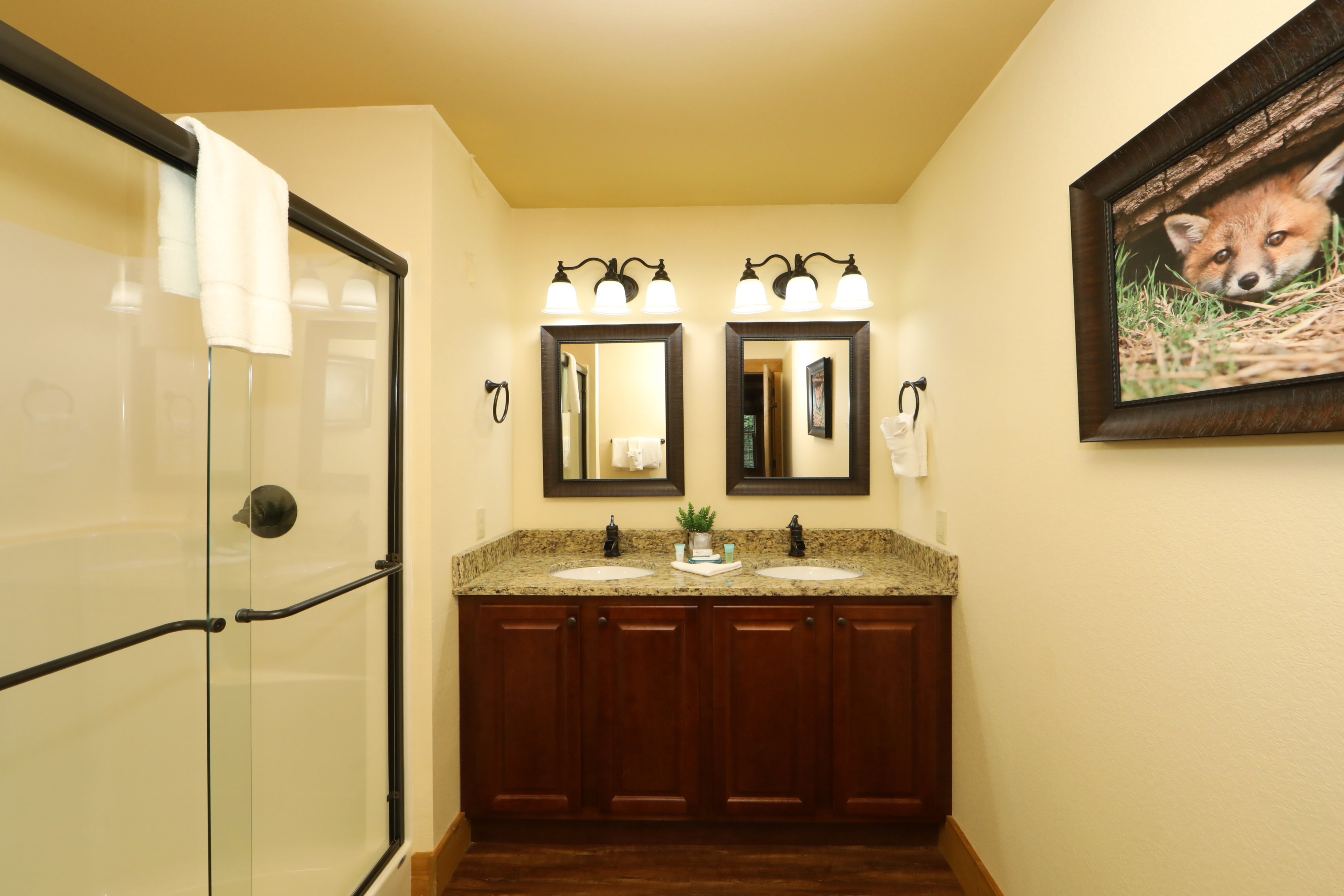 Head Over Hills | Photo 30