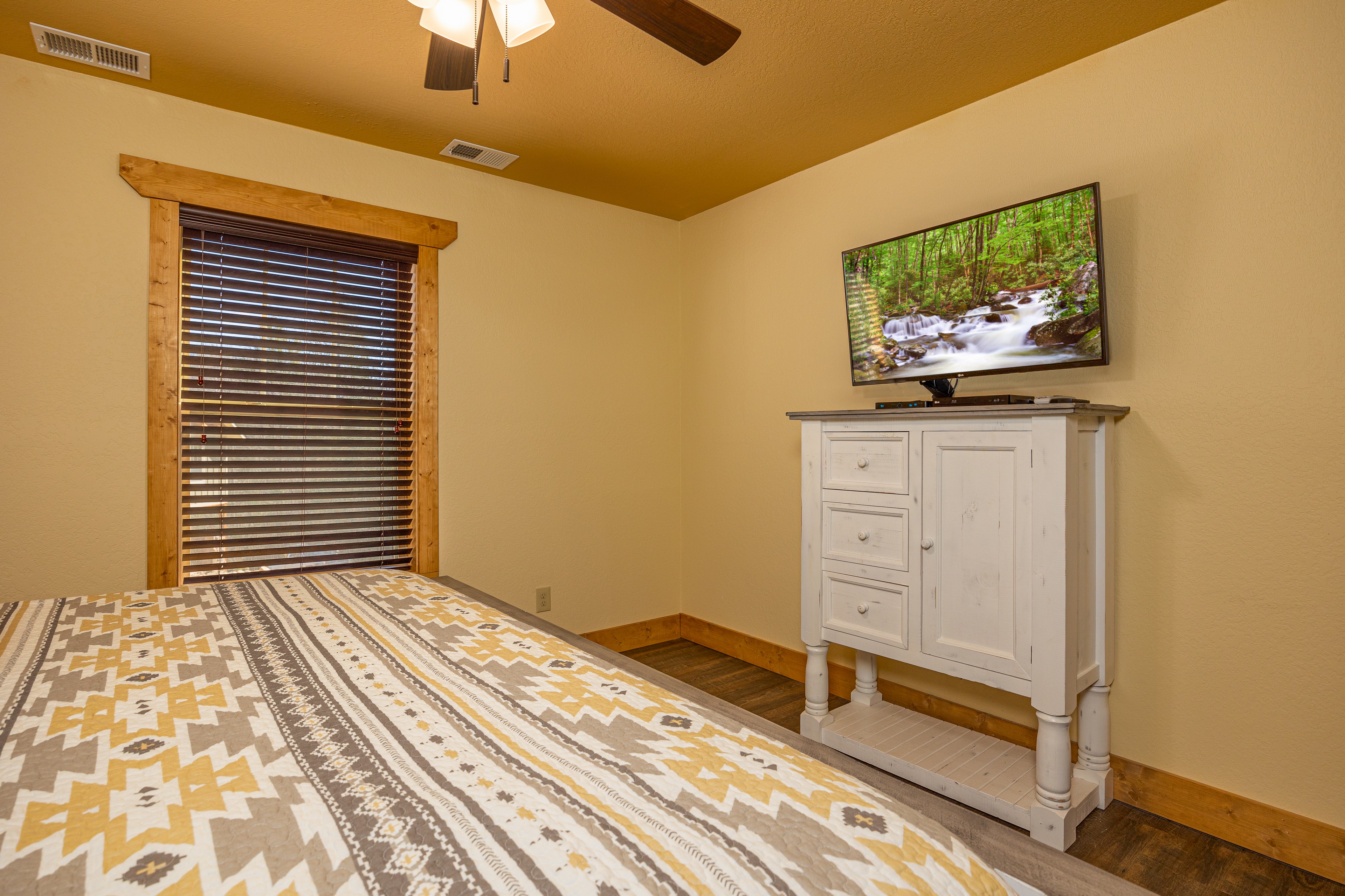 Heaps O'Fun | Photo 32