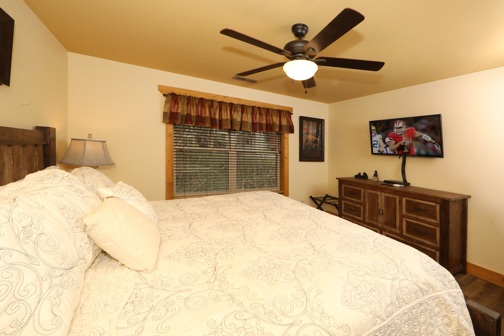 Ivie Holler | Photo 28