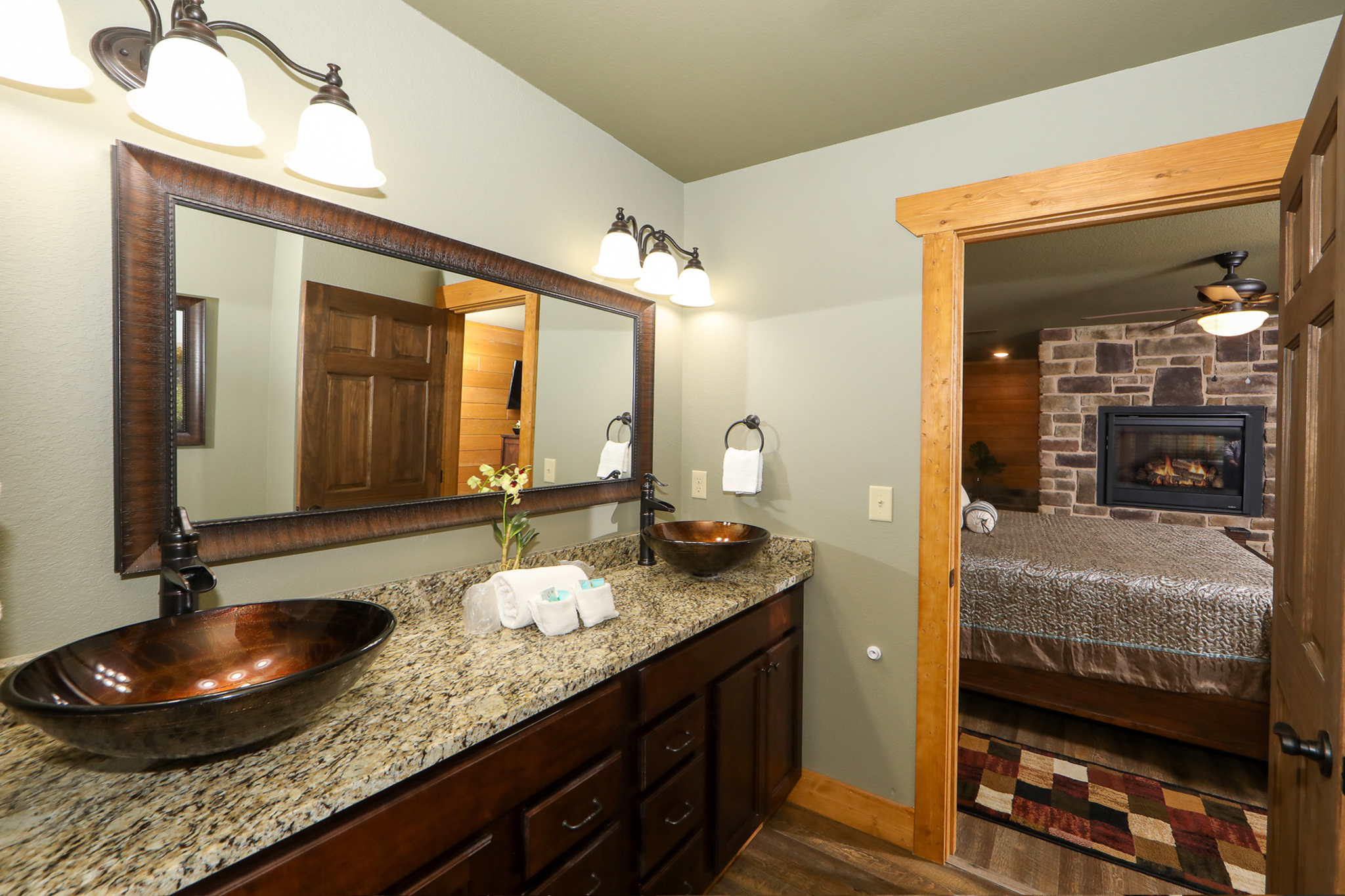 Ivie Holler | Photo 31