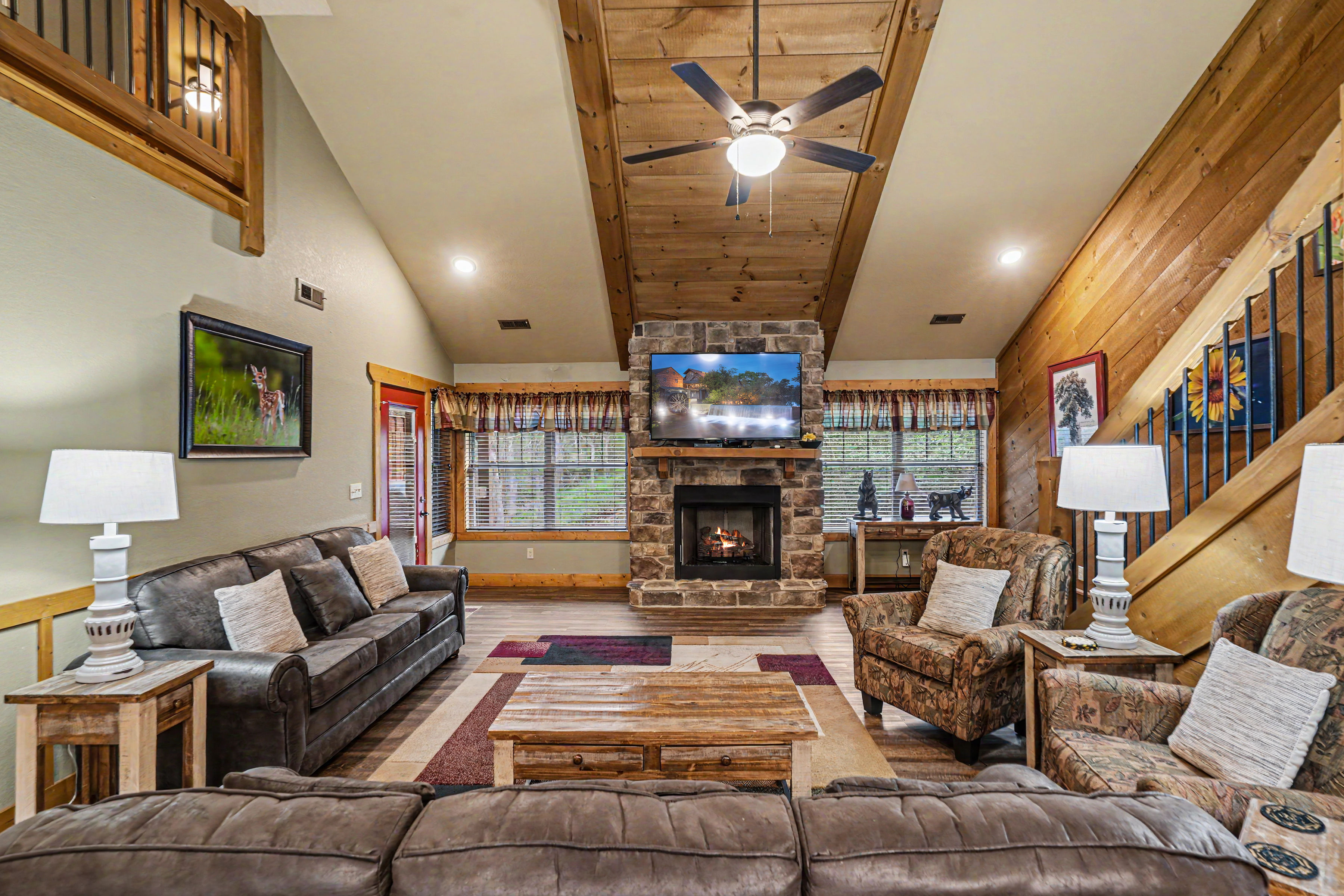 Ivie Holler | Photo 4