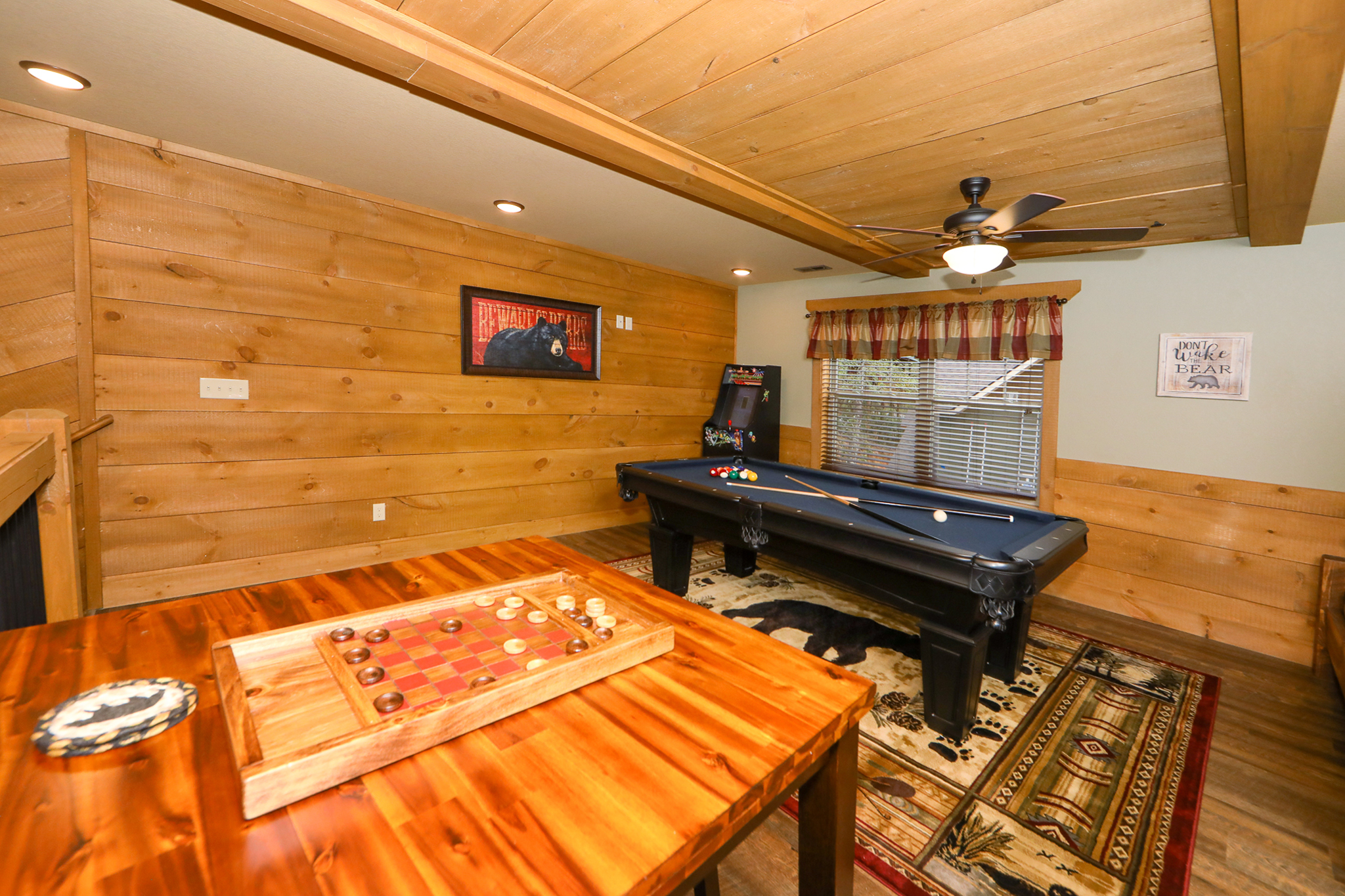 Ivie Holler | Photo 12