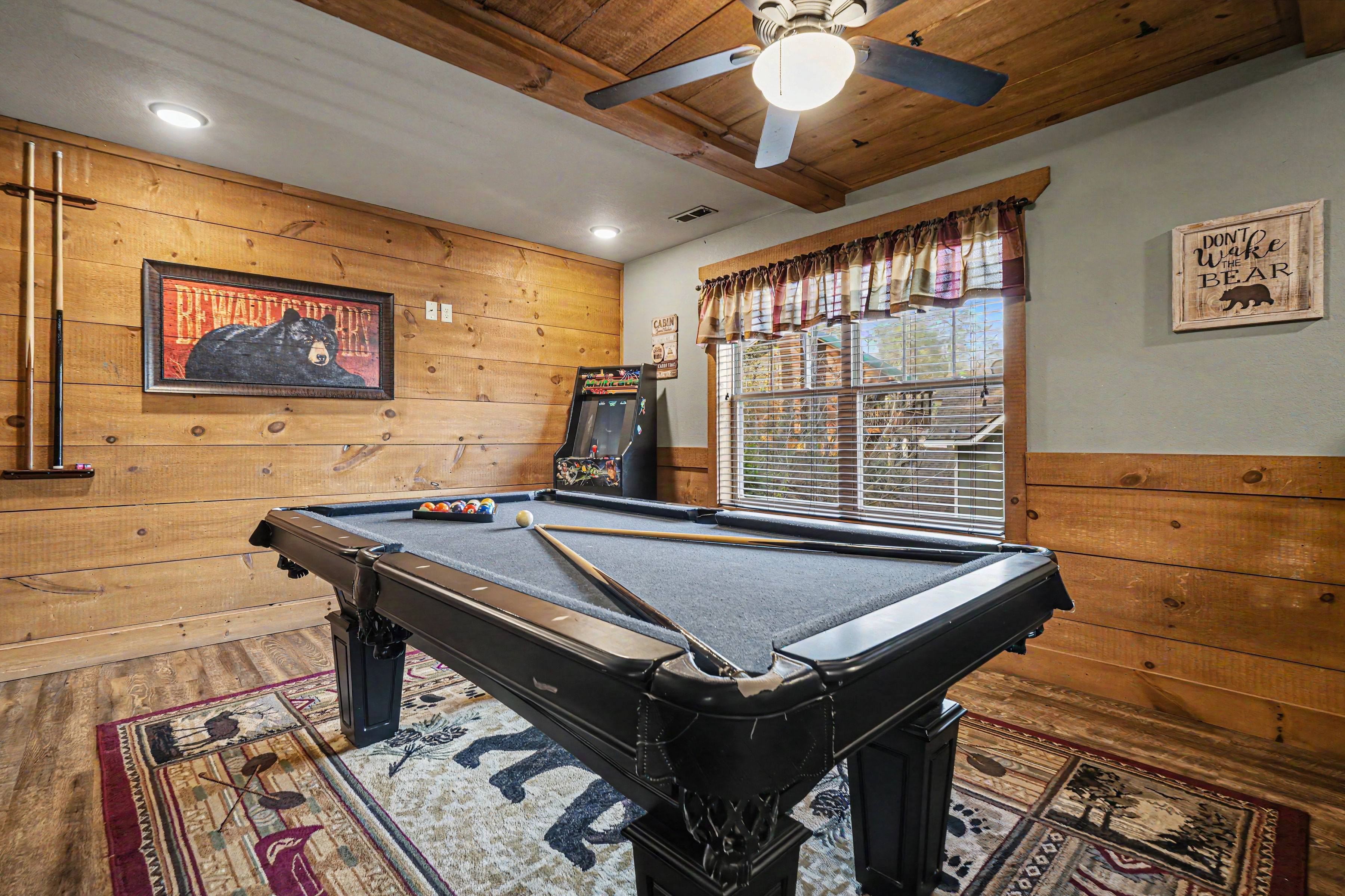 Ivie Holler | Photo 12