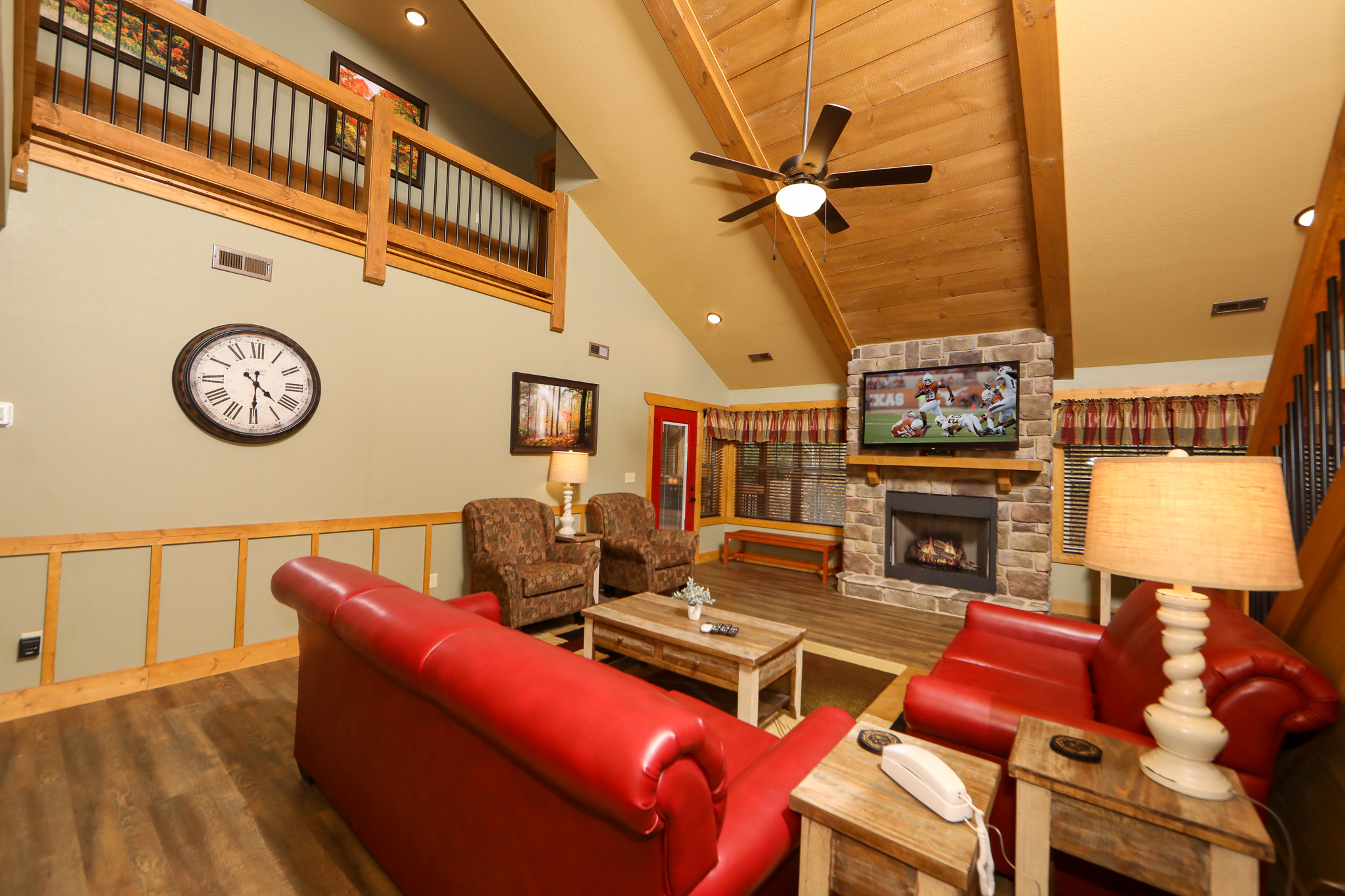 Ivie Holler | Photo 6