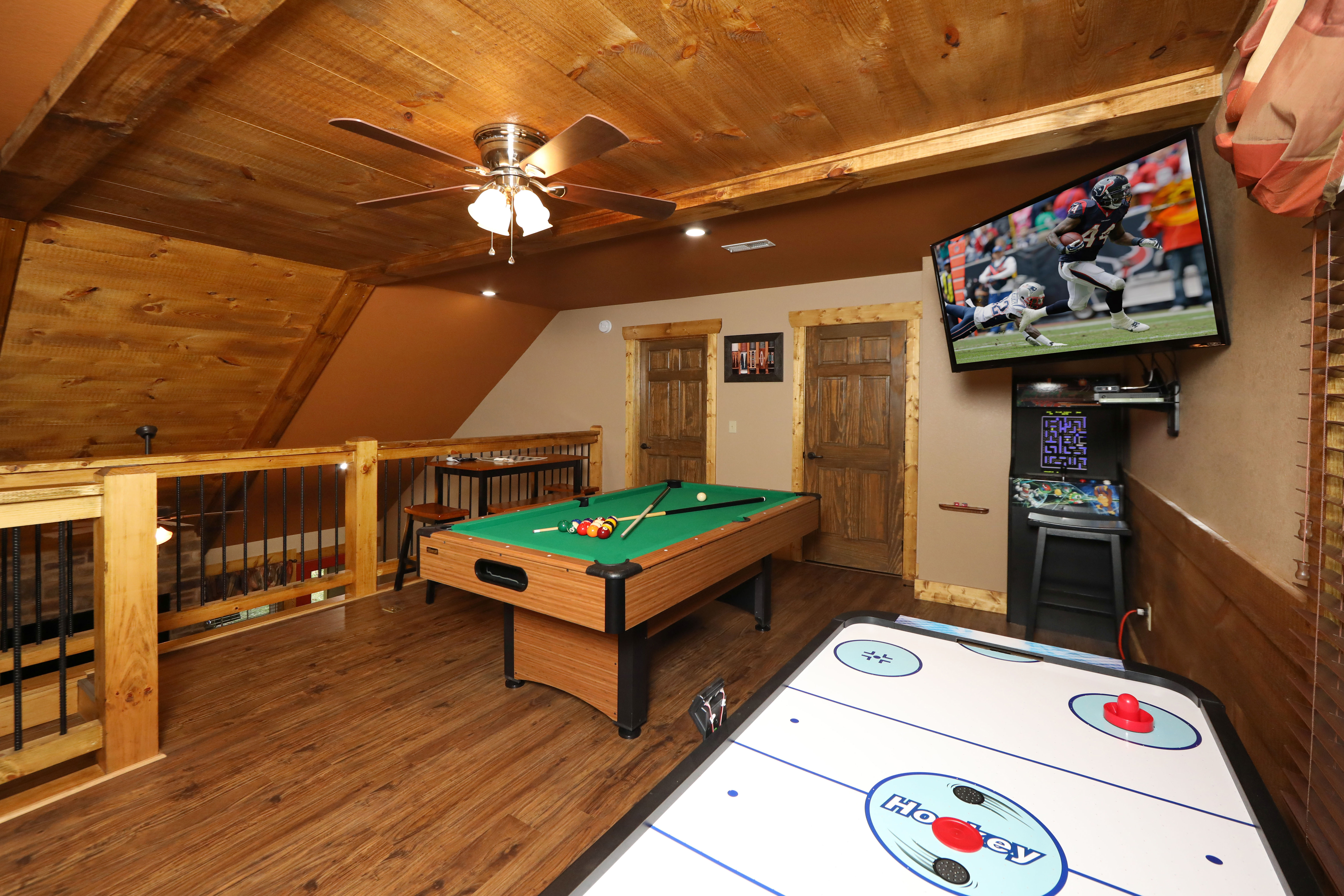 Misty Mountainside | Photo 19