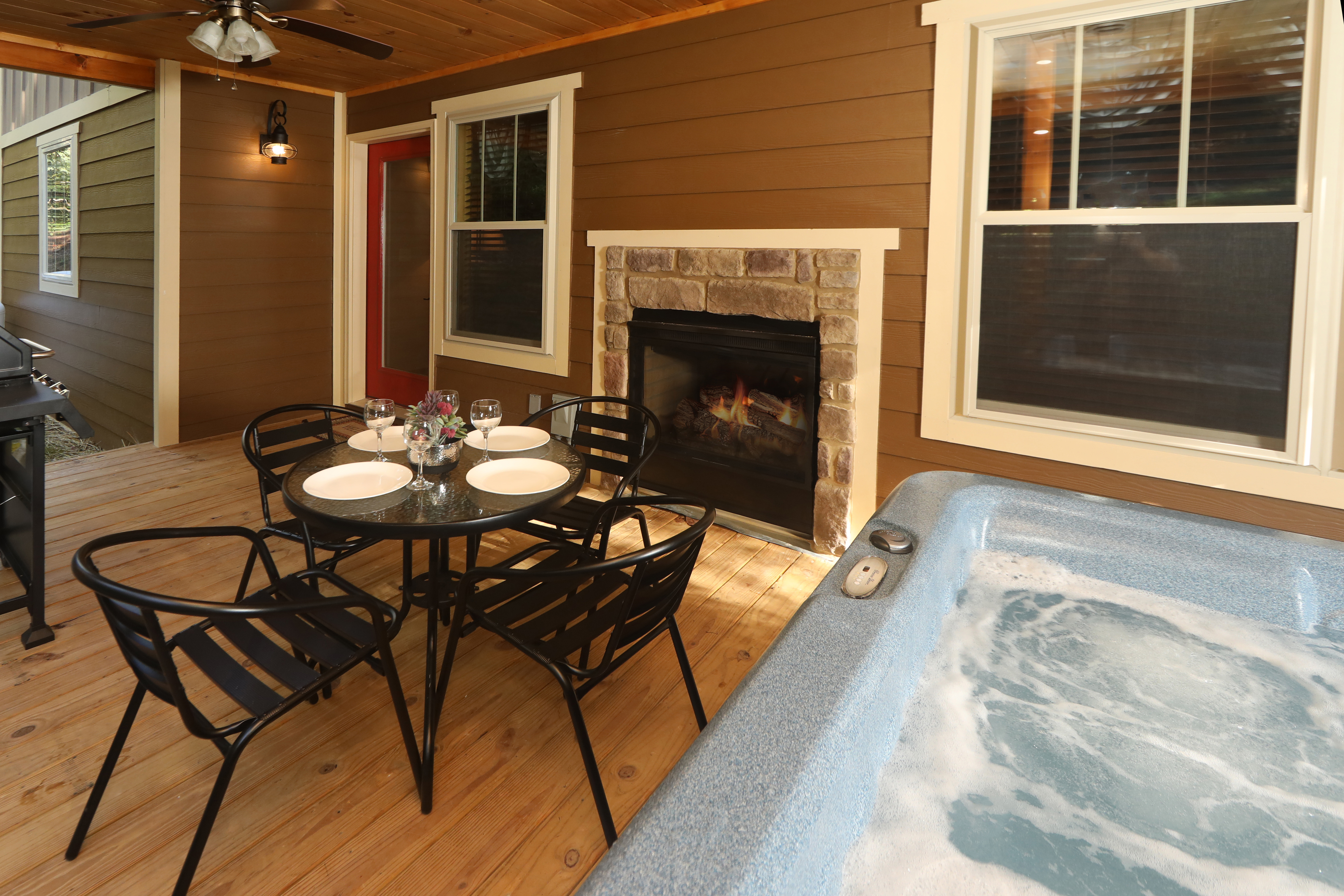 Misty Mountainside | Photo 29