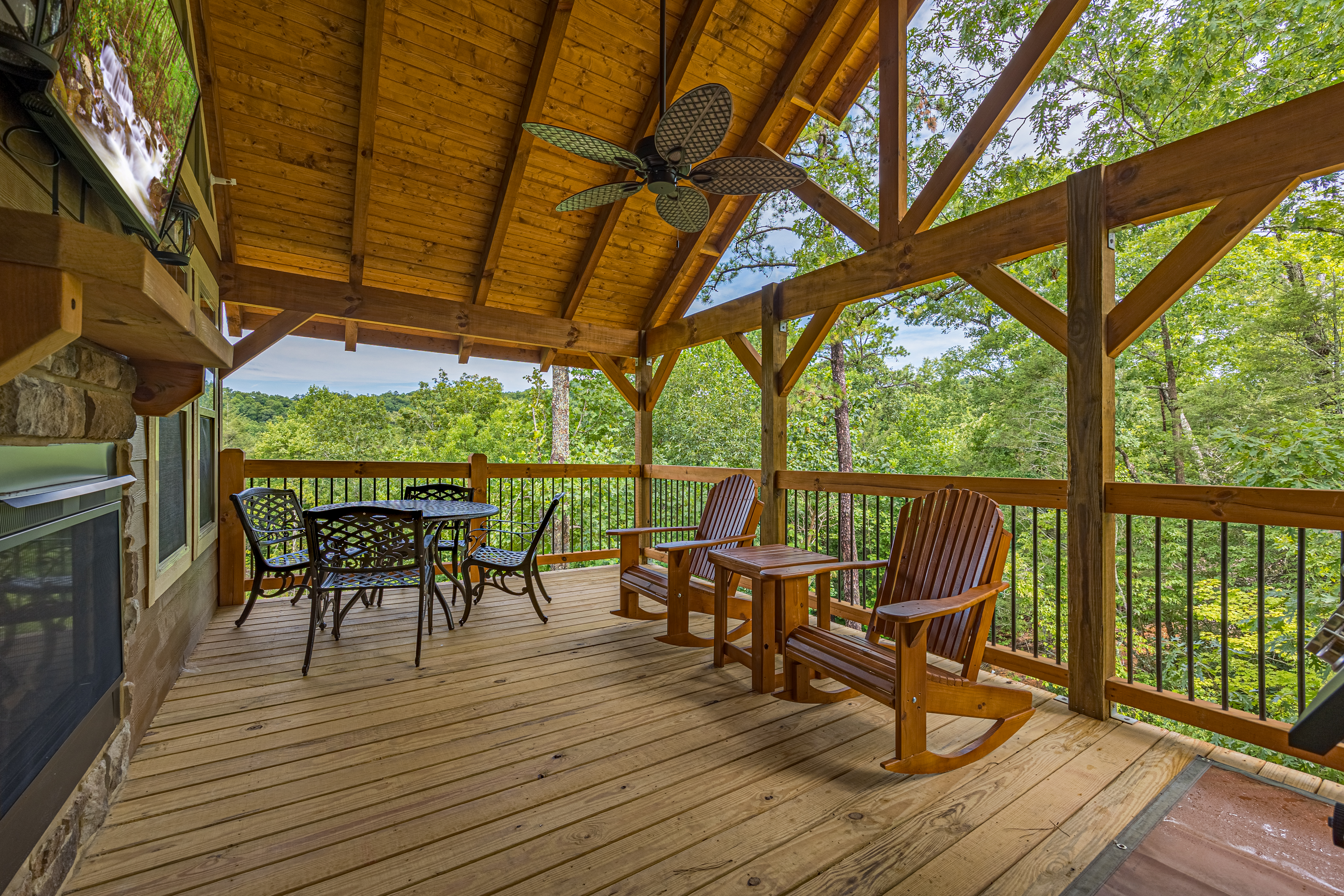 A Majestic Hilltop | Photo 54