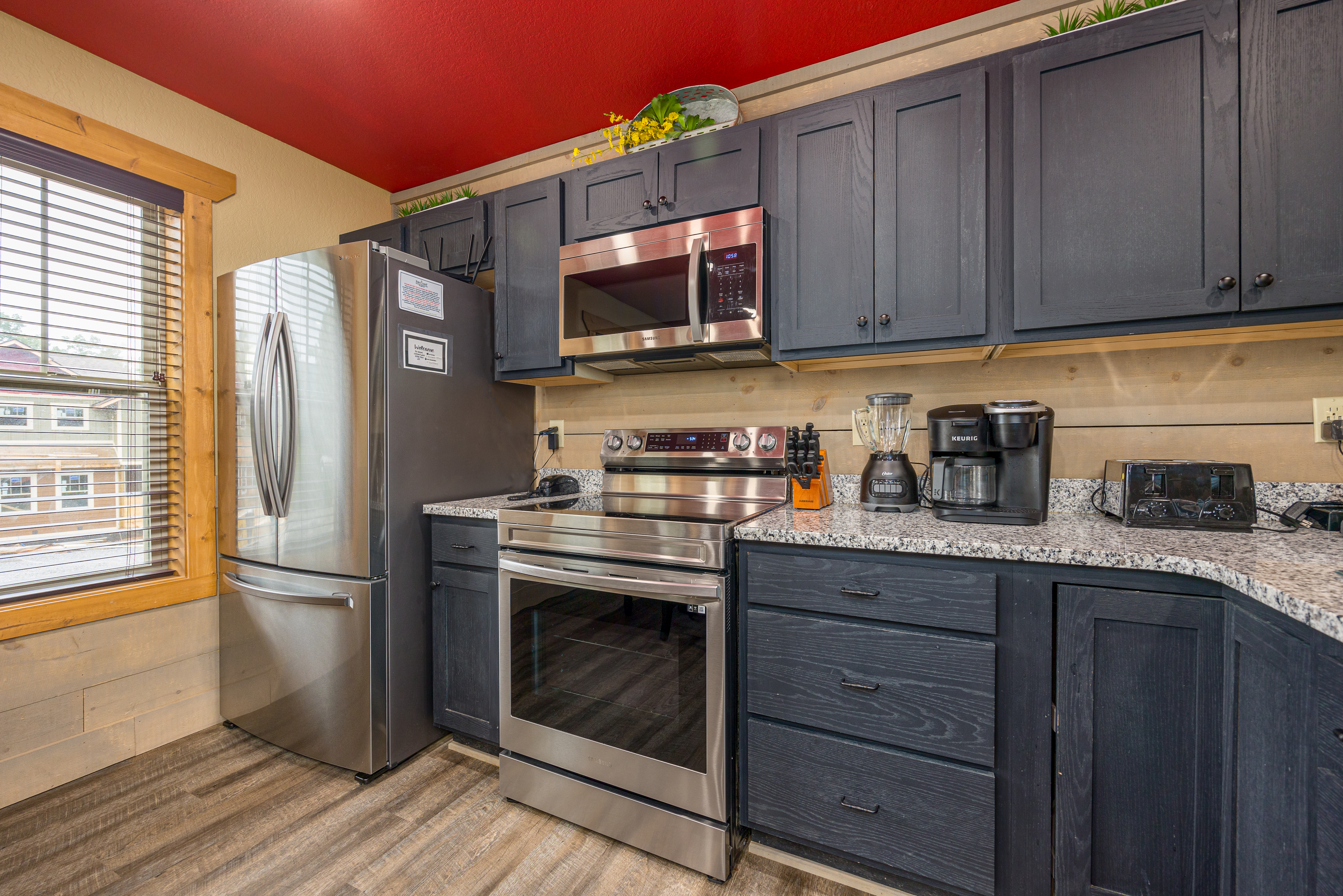 A Majestic Hilltop | Photo 12