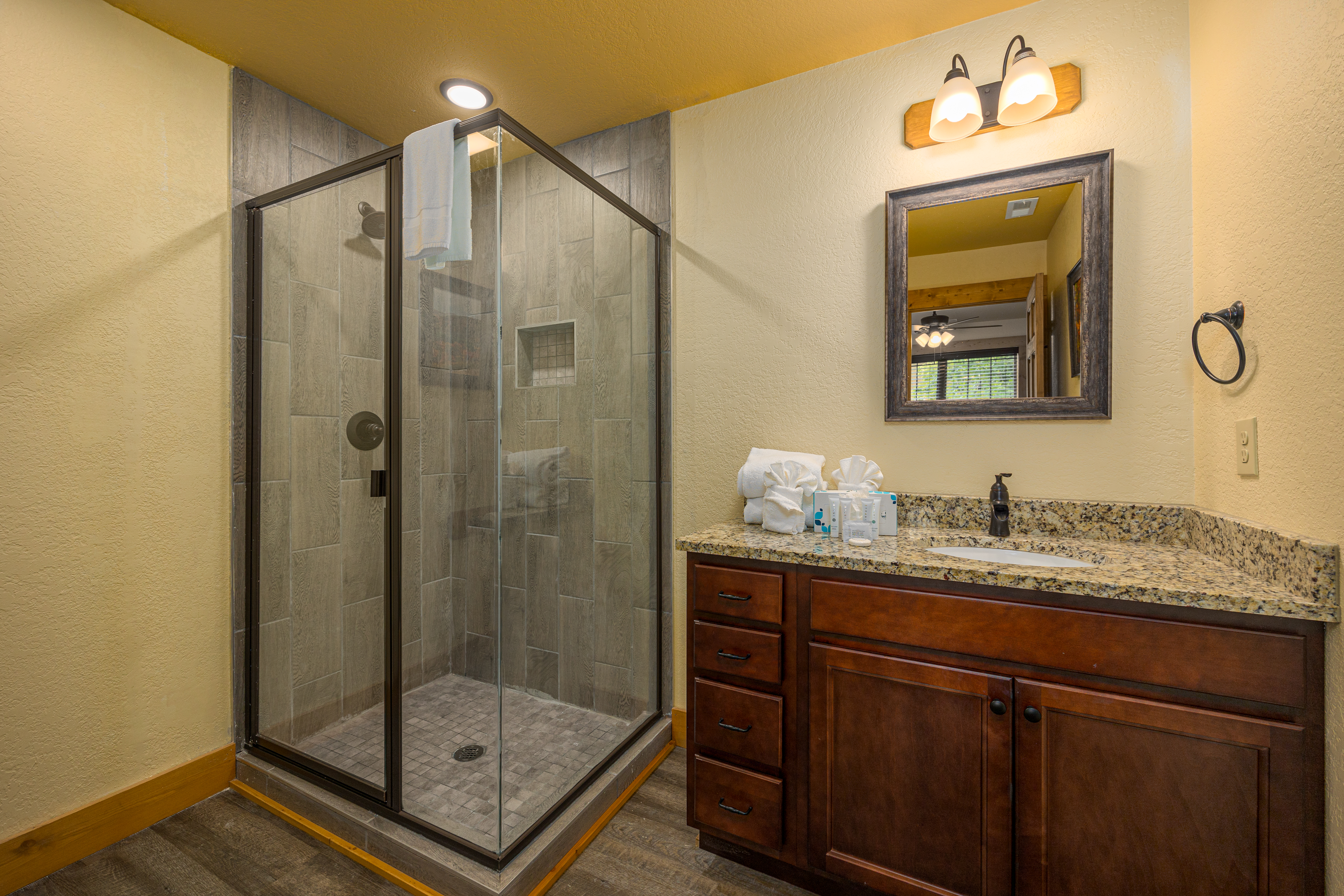 A Majestic Hilltop | Photo 34