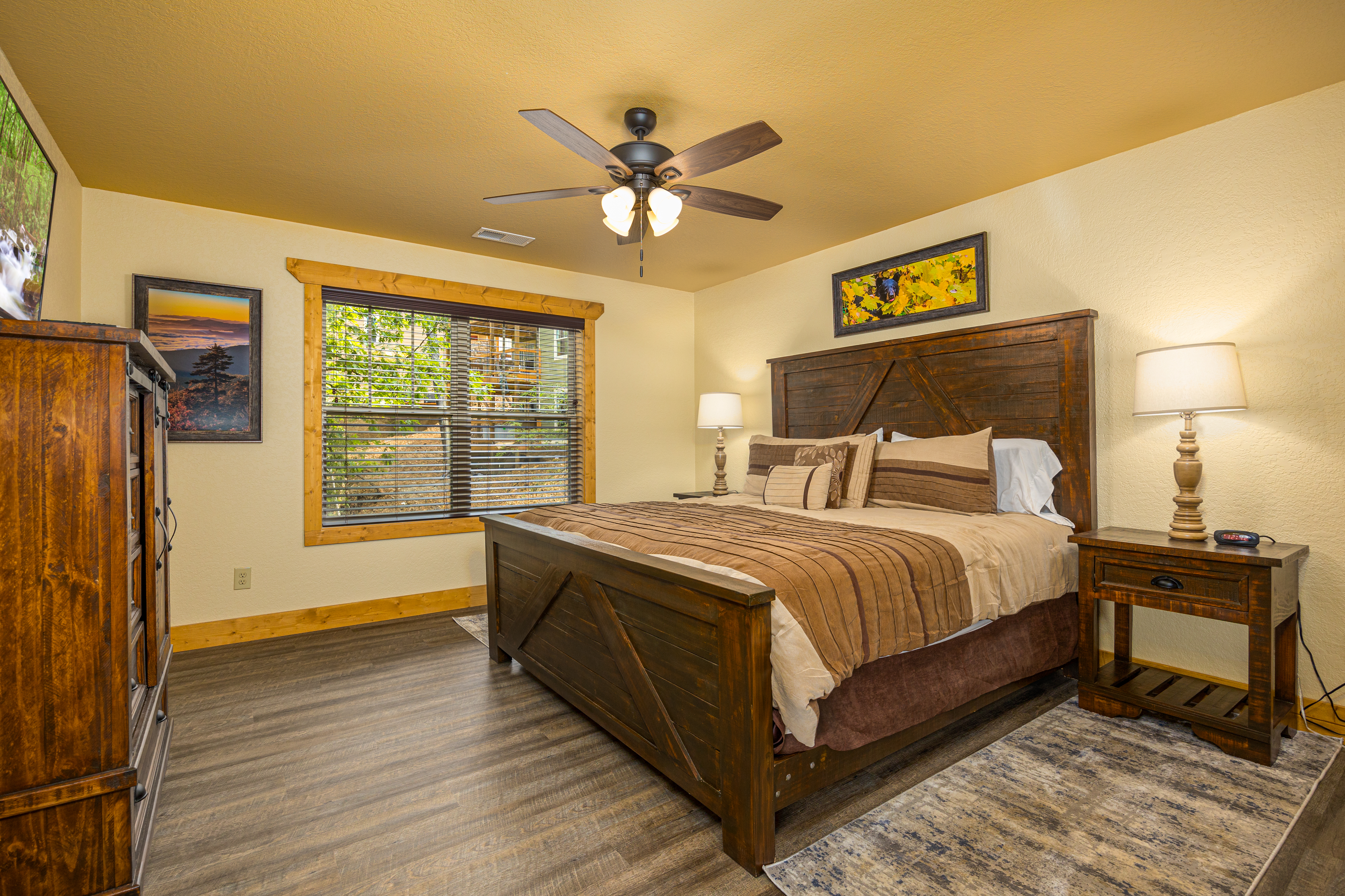 A Majestic Hilltop | Photo 36