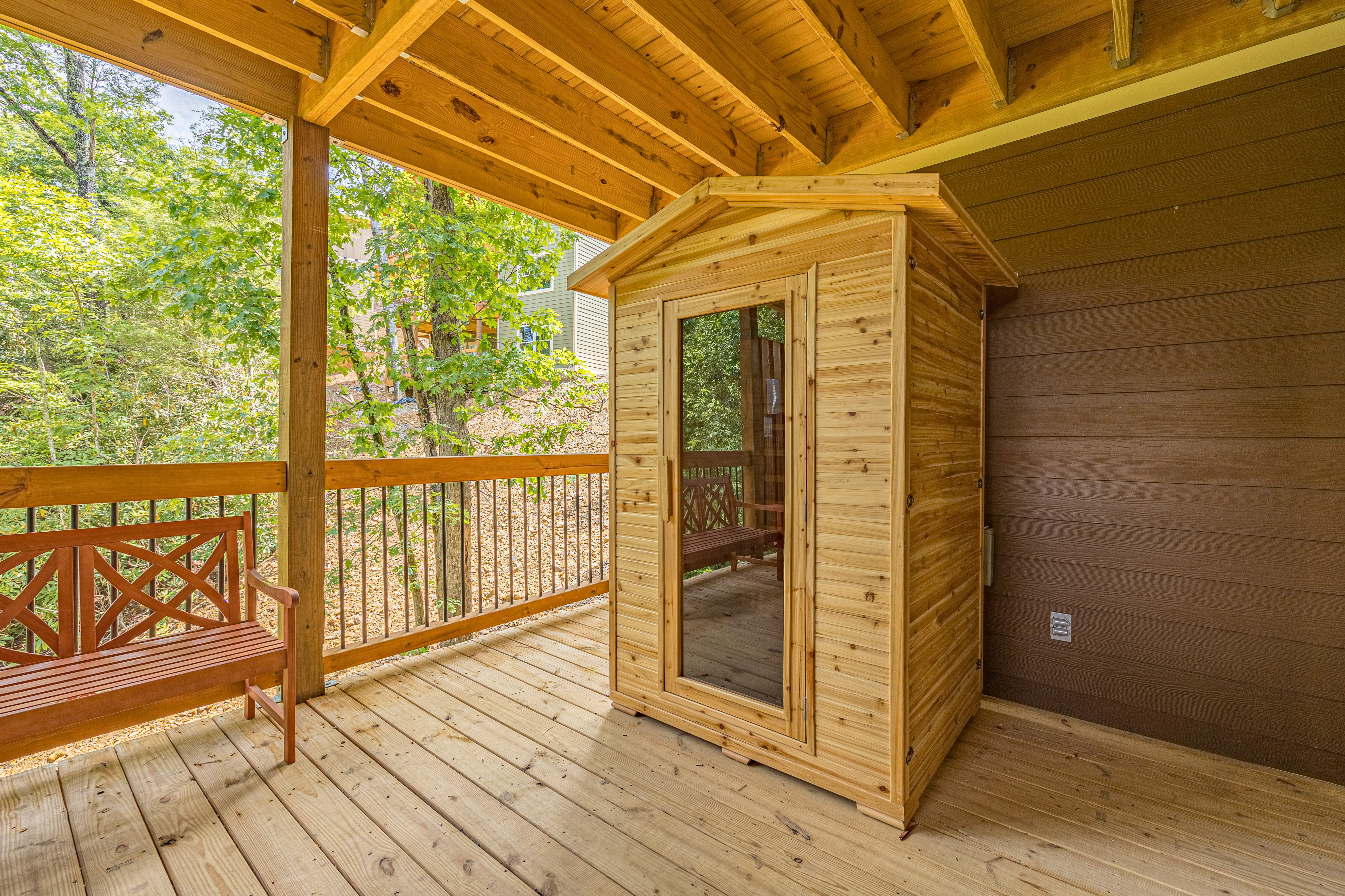 A Majestic Hilltop | Photo 52