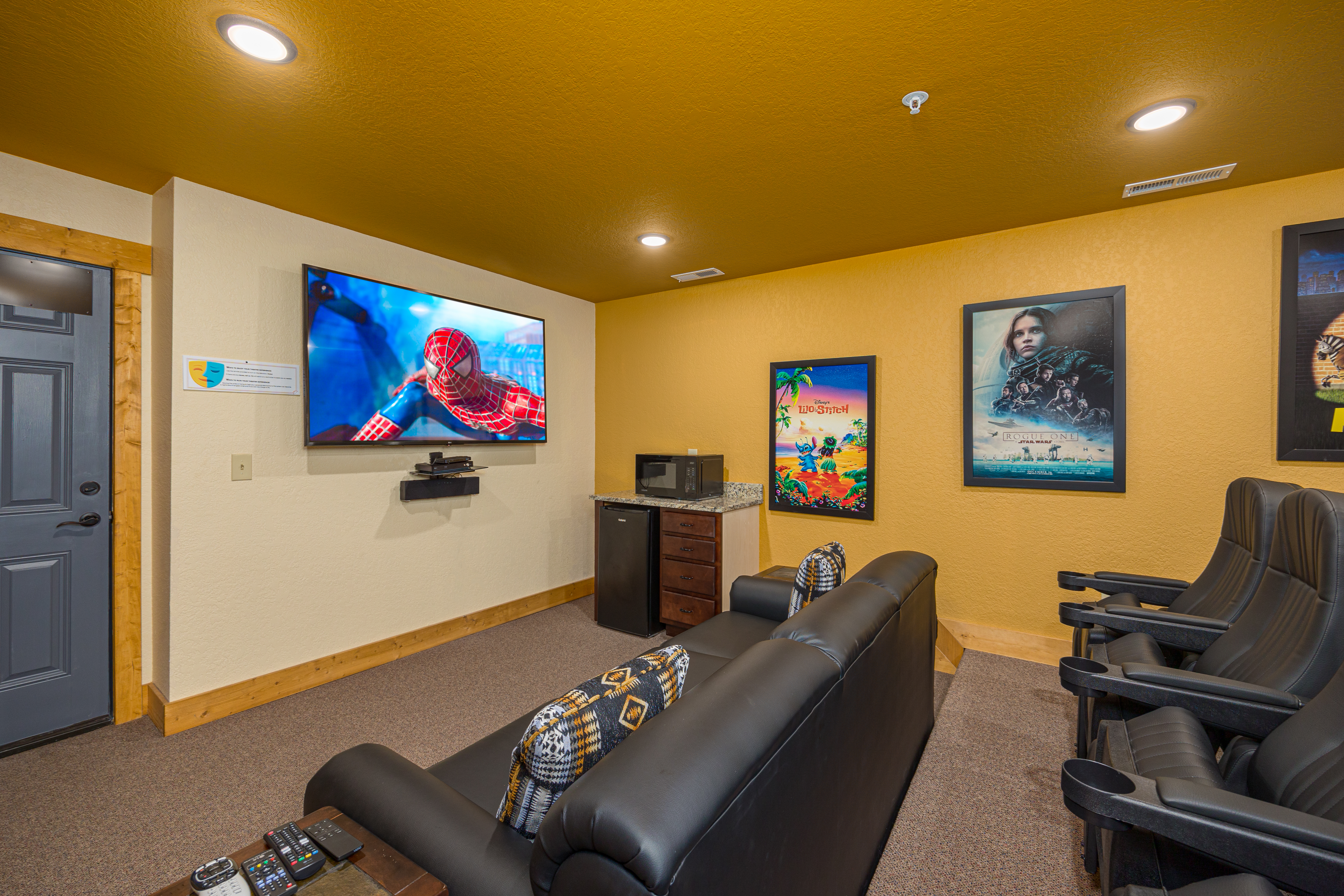 A Majestic Hilltop | Photo 8