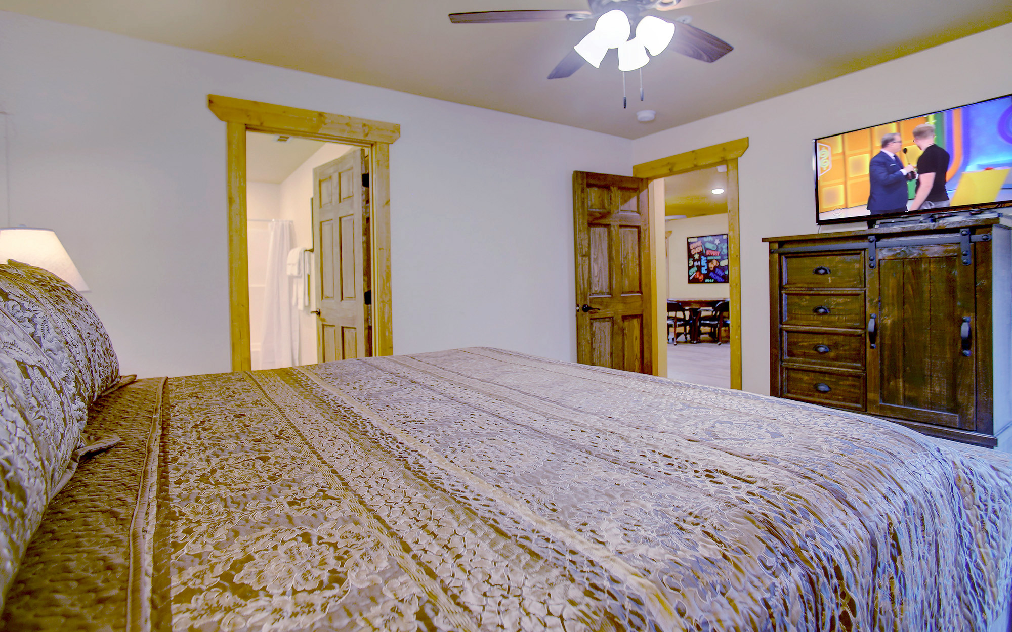 A Splash Of Blue | Photo 24