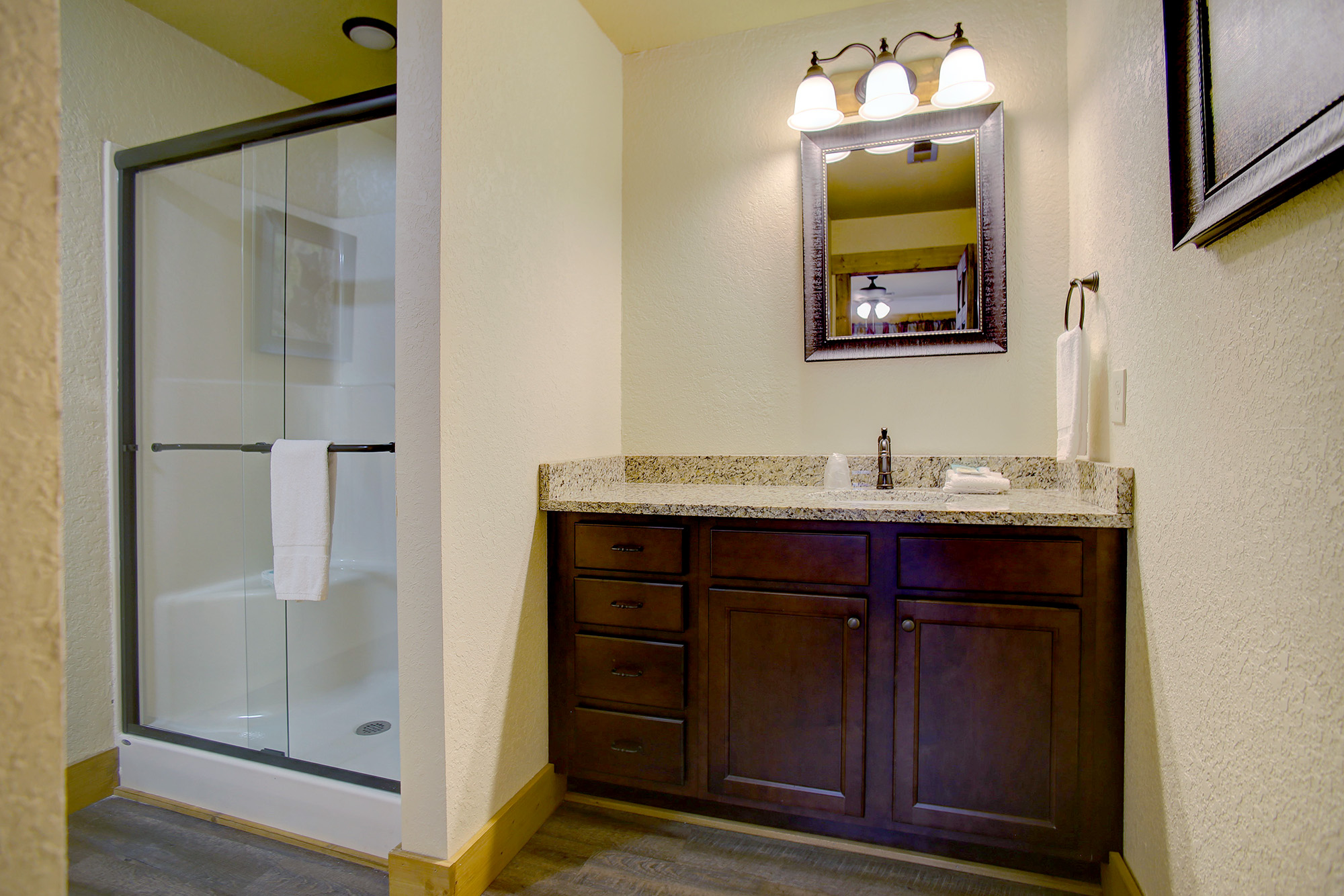 A Splash Of Blue | Photo 45