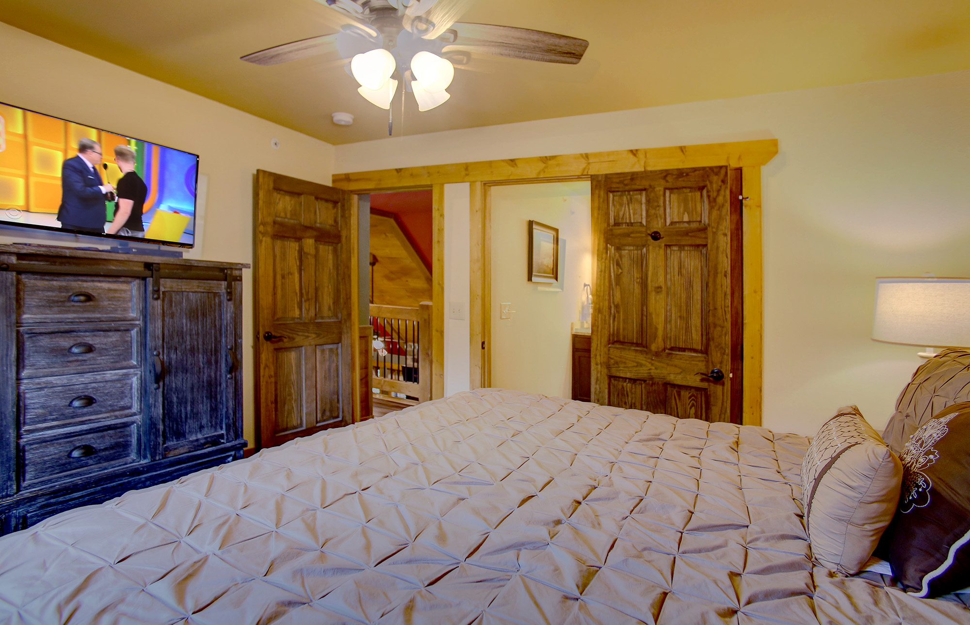 A Splash Of Blue | Photo 33