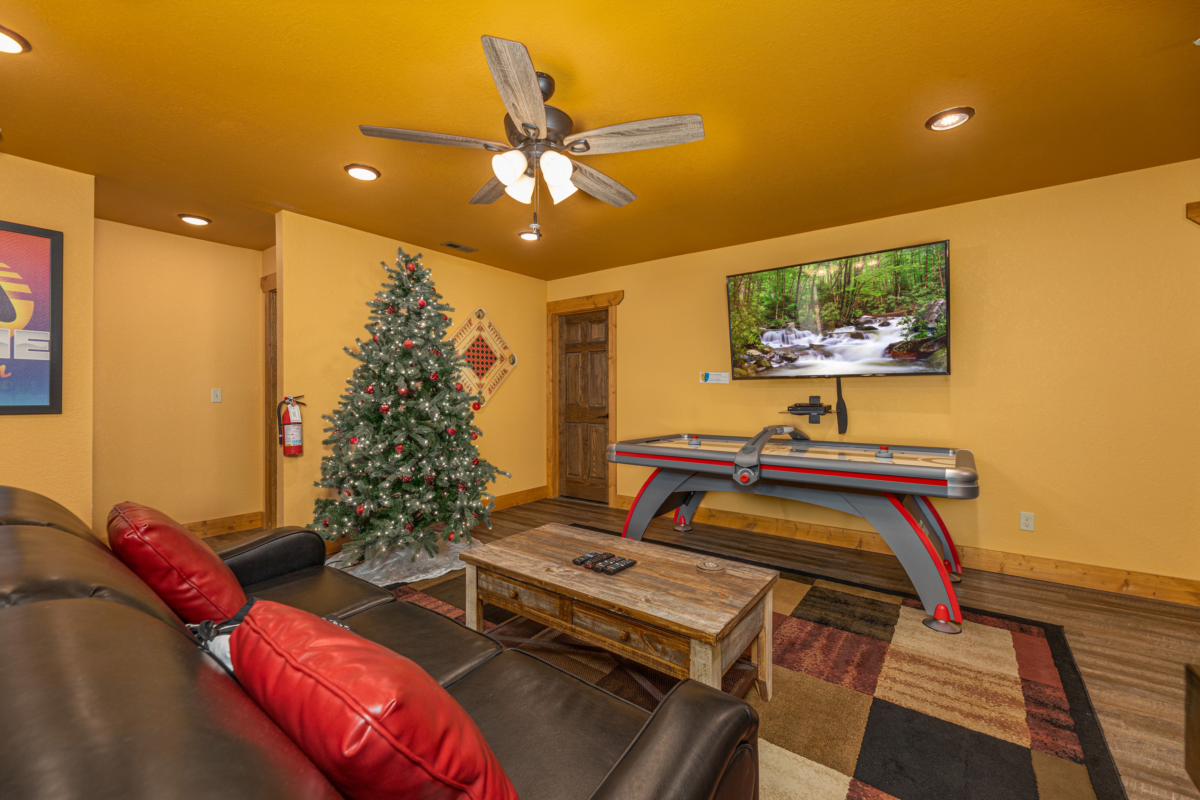 A Splash Of Blue | Photo 40