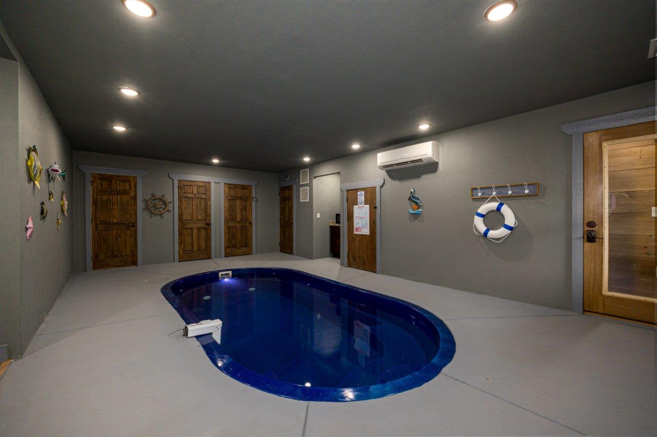 Almost Heaven | Photo 30