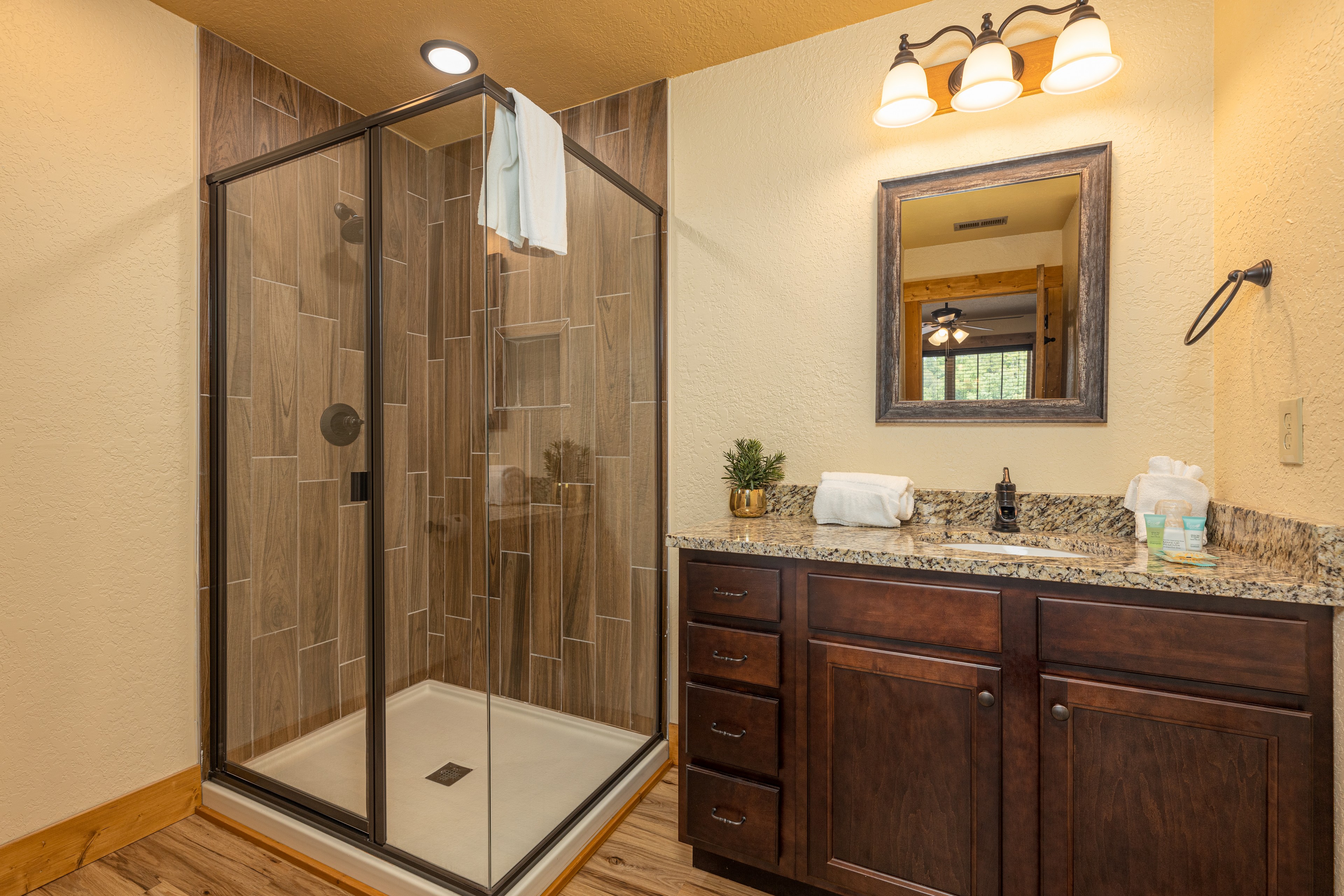 Altitude Adjustment | Photo 28