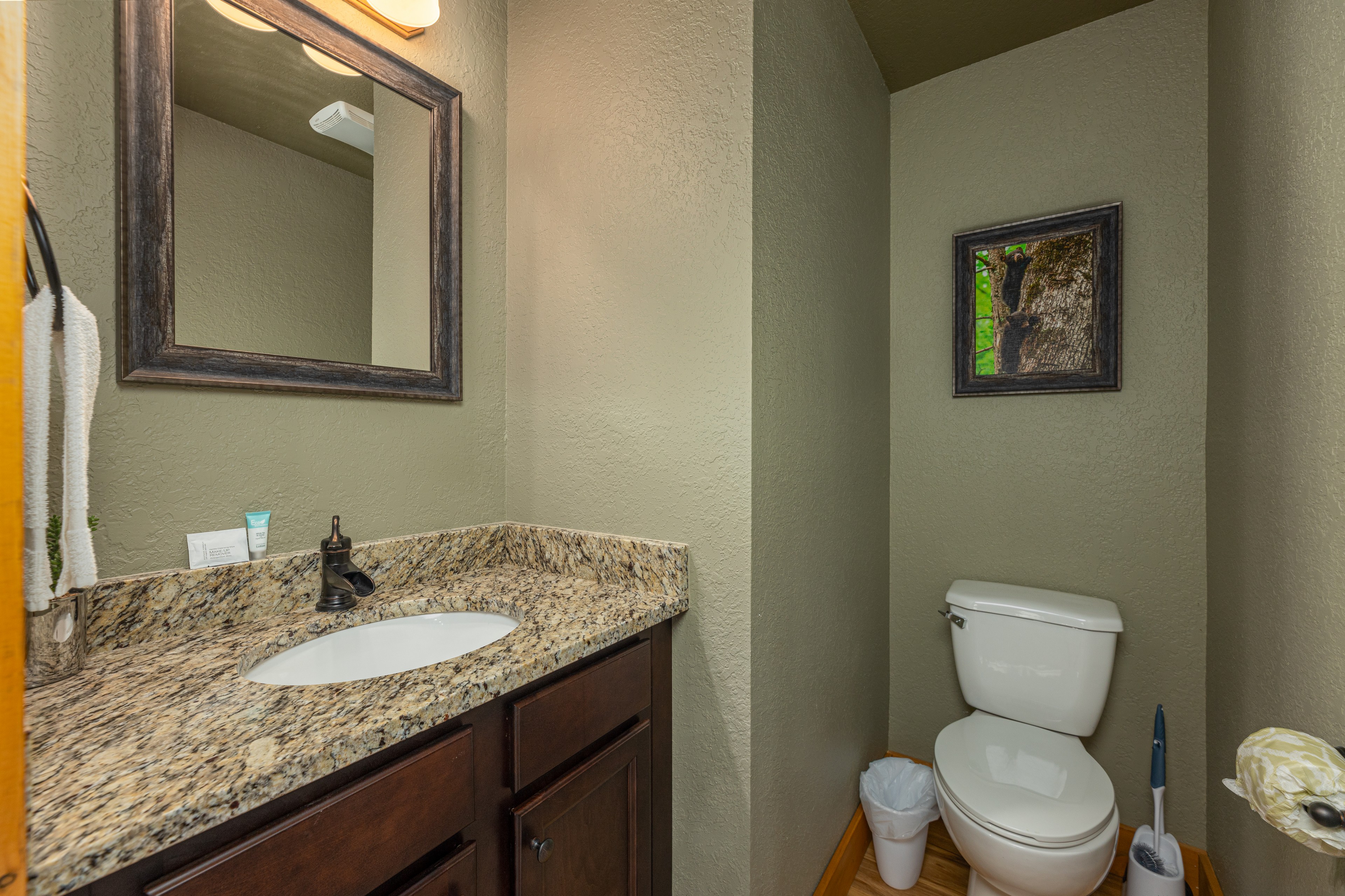 Altitude Adjustment | Photo 25