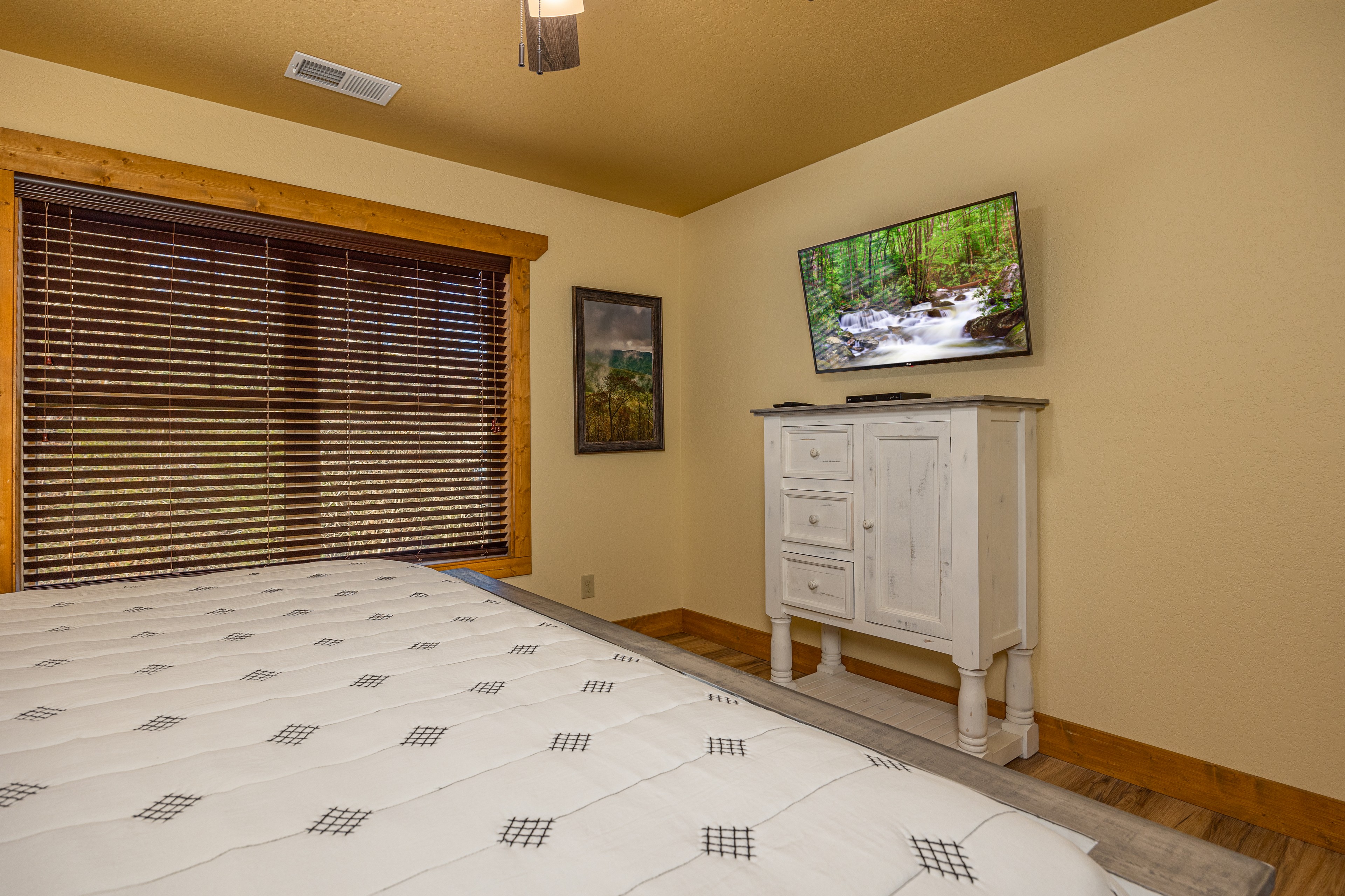 Fireside Retreat | Photo 29