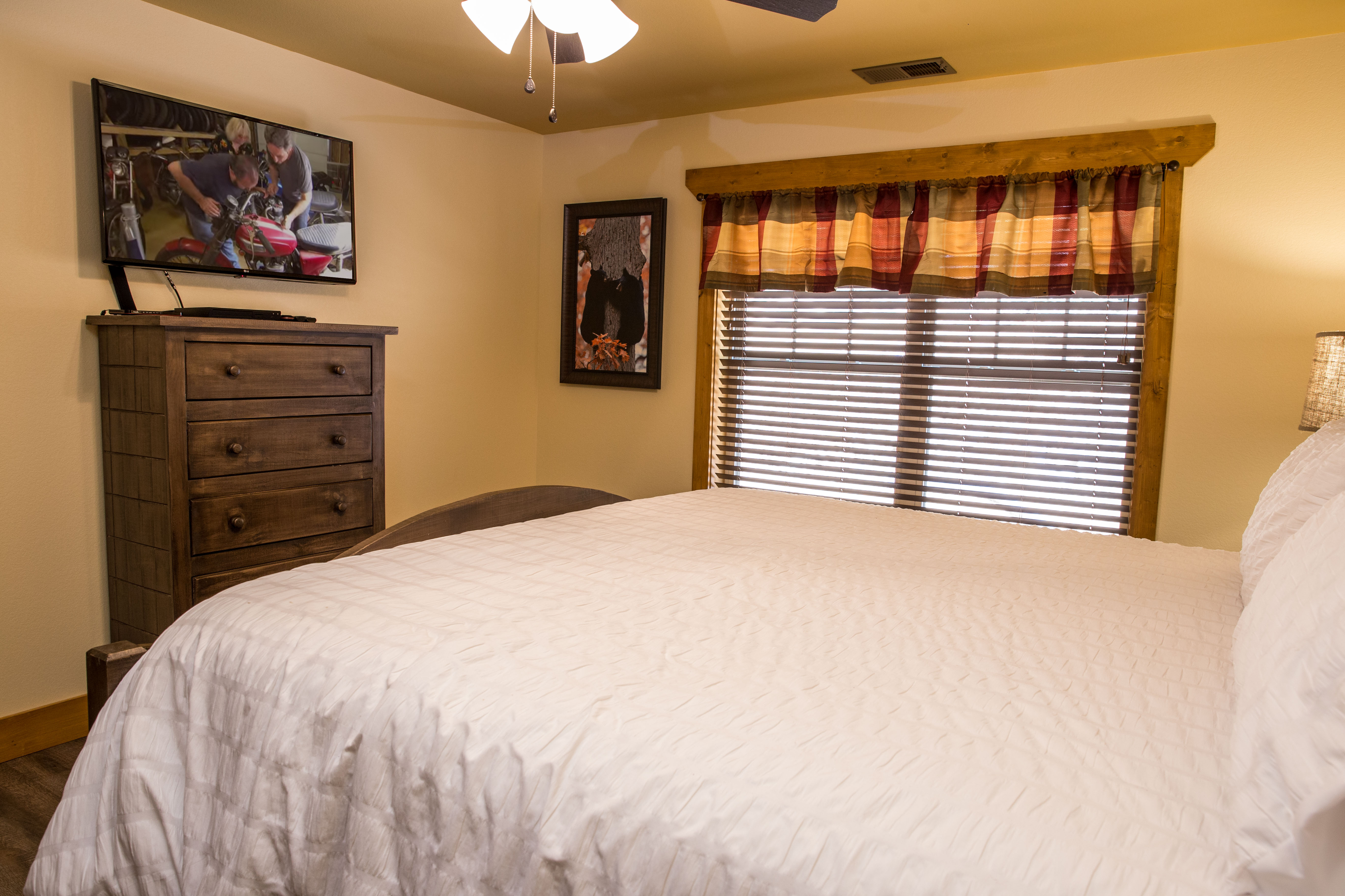 Gatlinburg Pool Pad | Photo 25