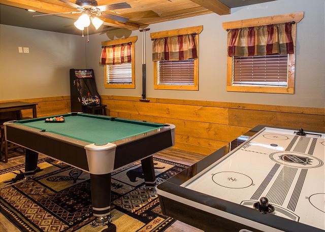 Gatlinburg Pool Pad | Photo 5