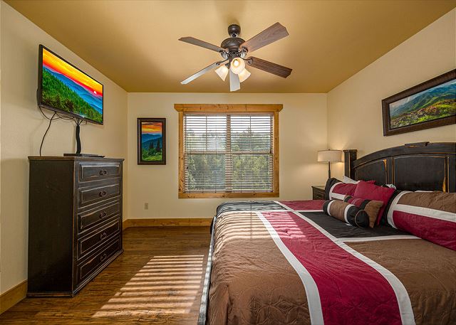 Hilltop Haven | Photo 21