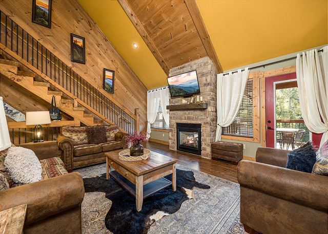Hilltop Haven | Photo 6