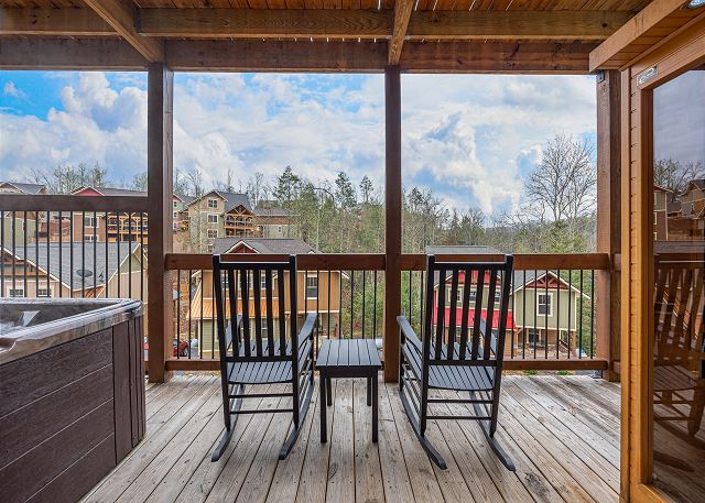 Hilltop Haven | Photo 32