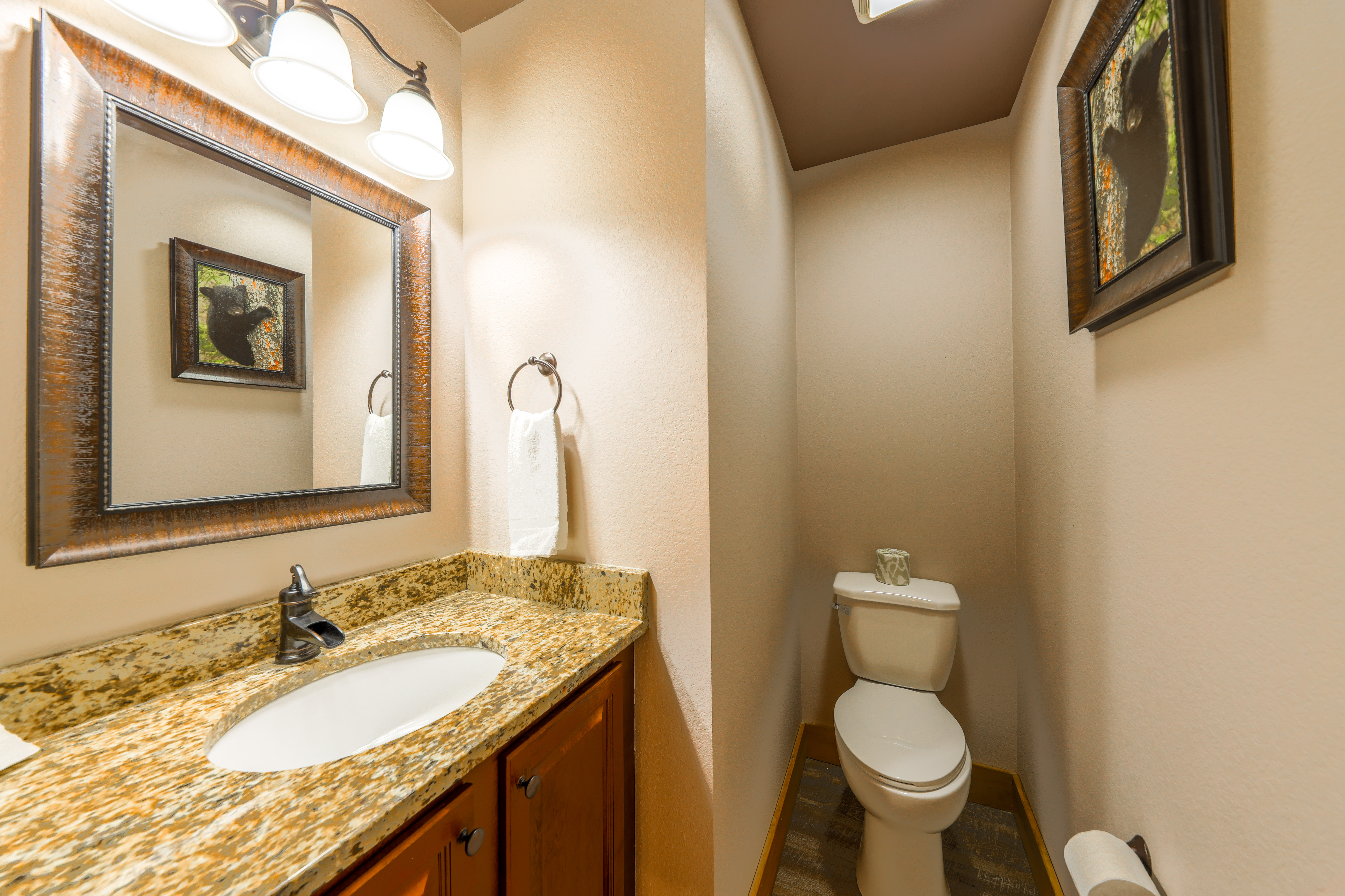 Lap of Luxury | Photo 45