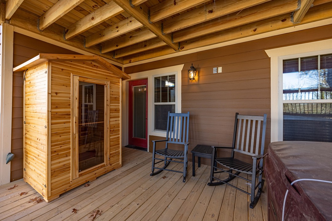 Luna Bear Lodge | Photo 46