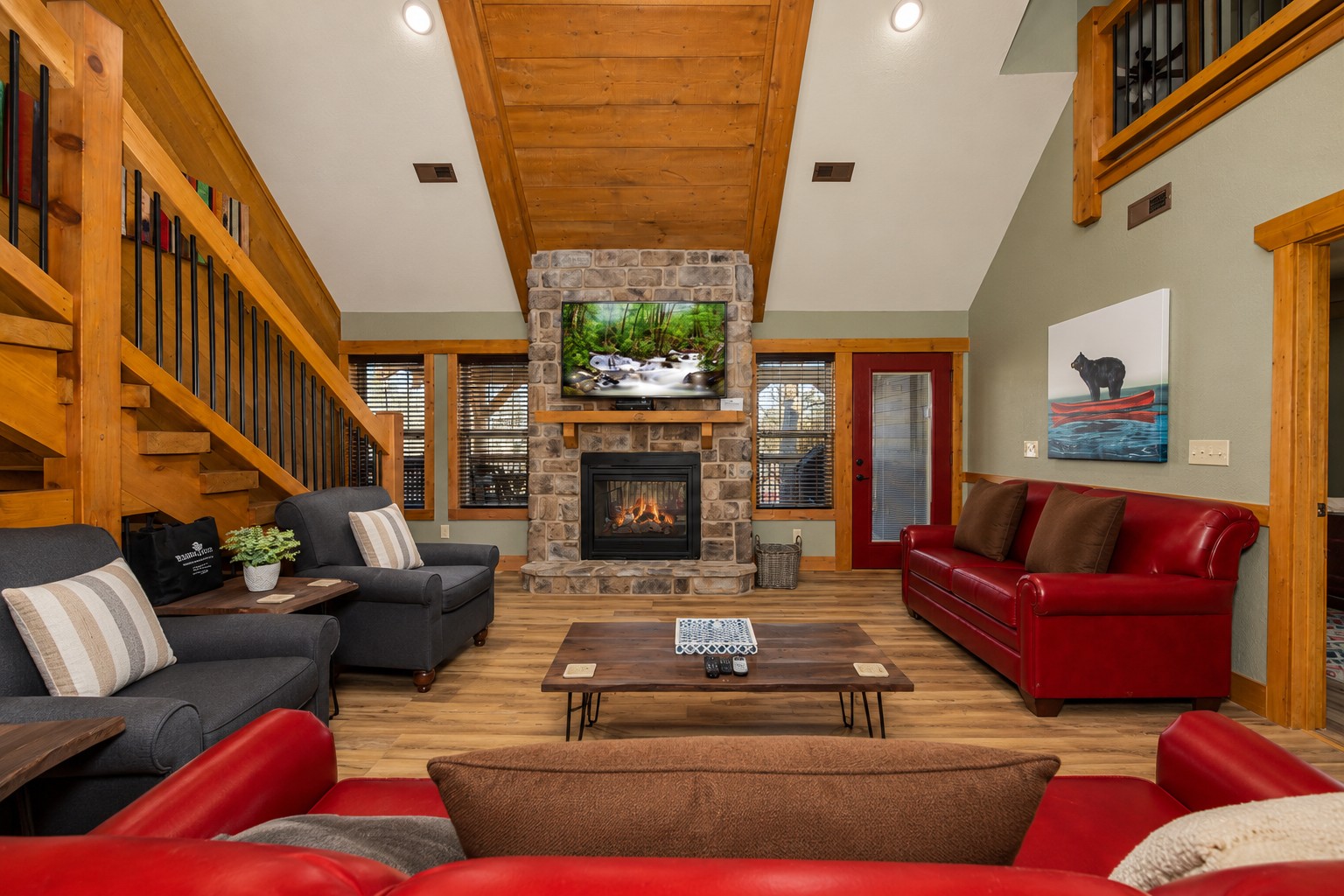 Luna Bear Lodge | Photo 2