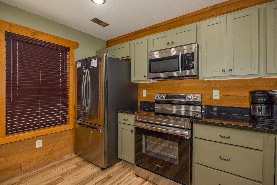 Luna Bear Lodge | Photo 10