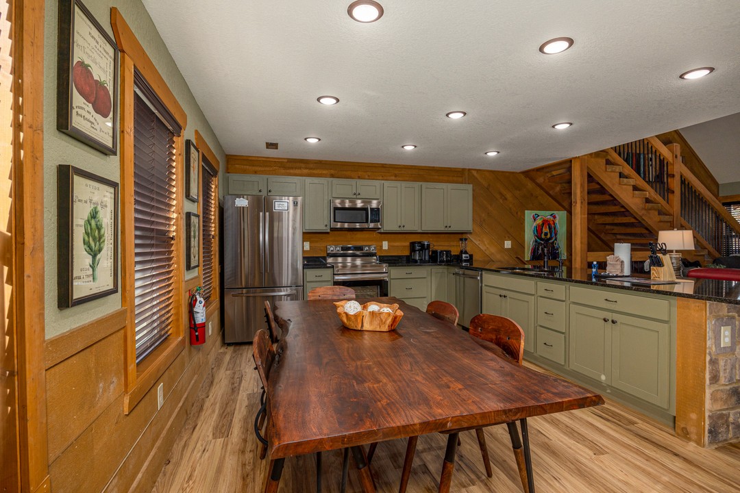 Luna Bear Lodge | Photo 9