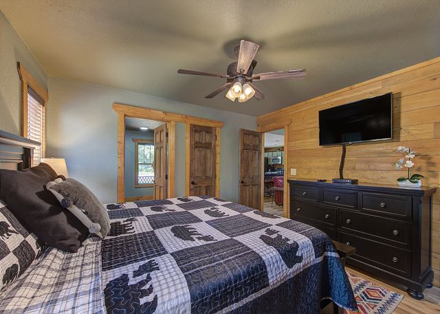 Luna Bear Lodge | Photo 17