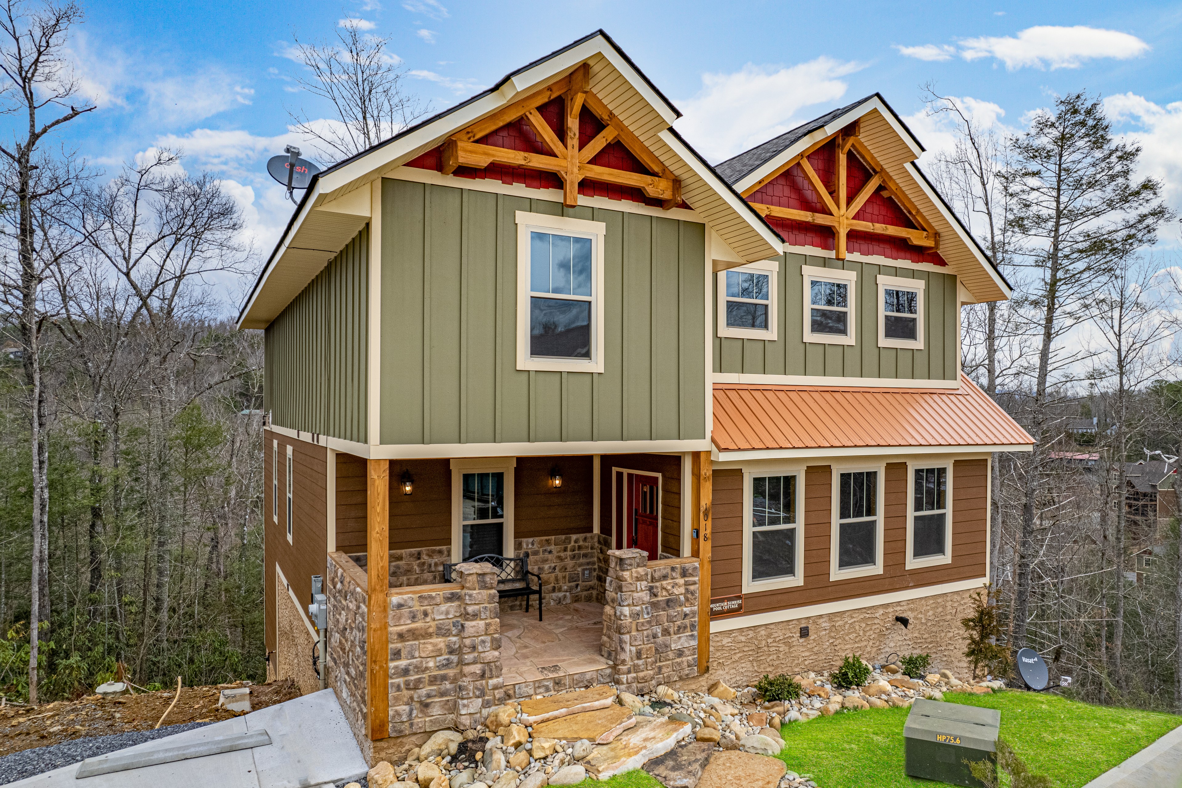Mountain Sunrise Pool Cottage