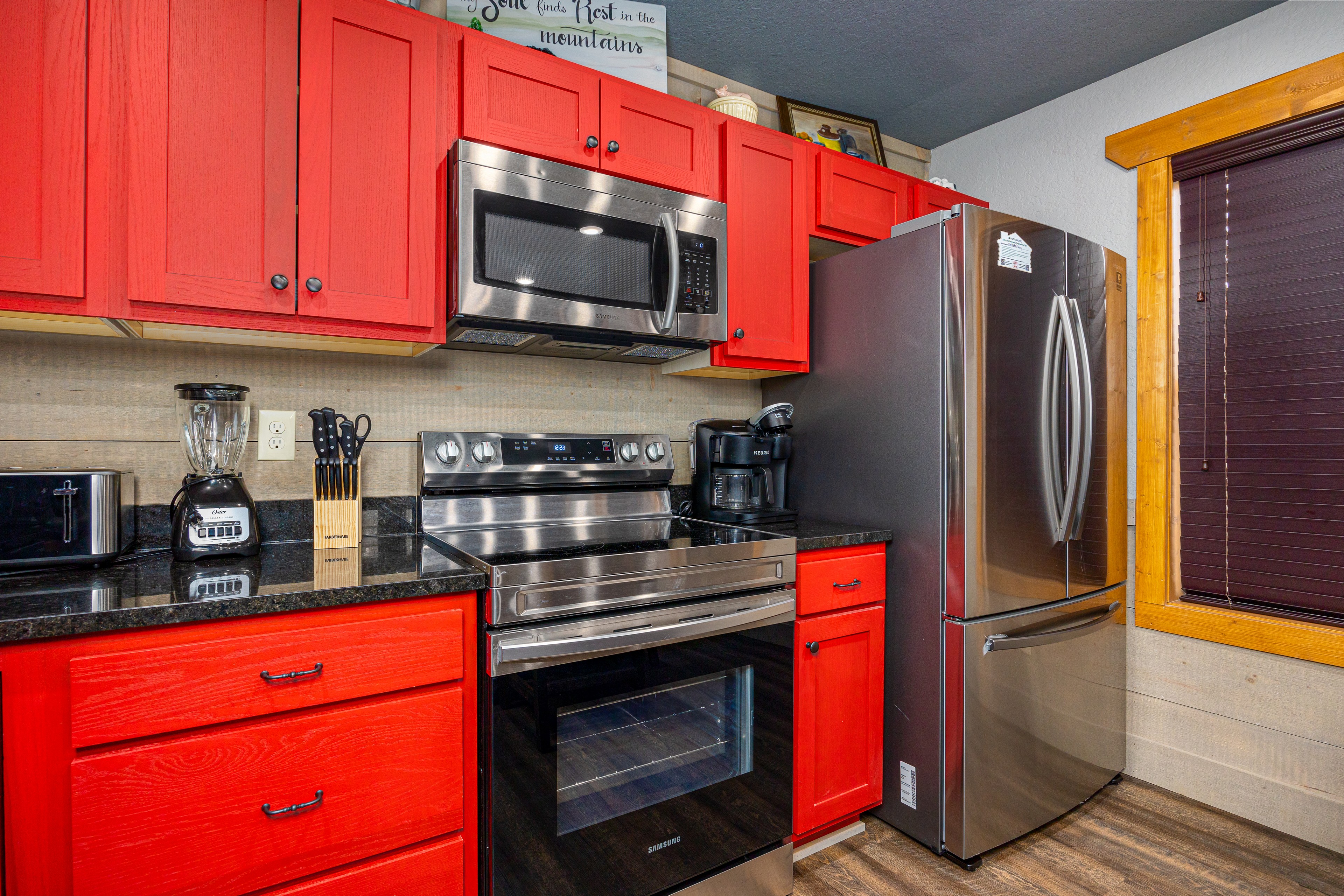 Mountain Sunrise Pool Cottage | Photo 8